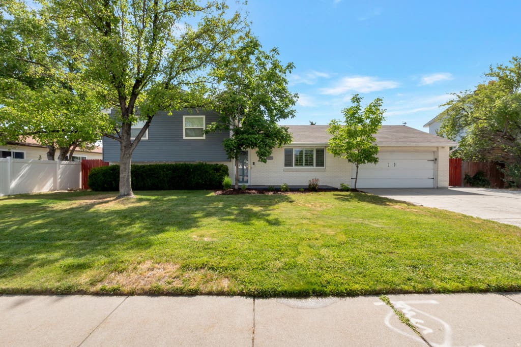 Photo of 10153 S 4000 W, South Jordan, UT 84009 (MLS # 2170048)
