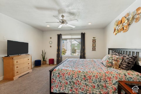 Tiny photo for 5334 W AUTUMN NIGHT LN, Herriman, UT 84096 (MLS # 2190222)