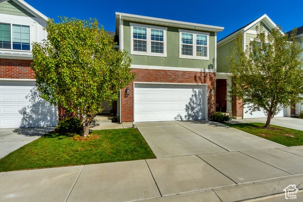 5334 W AUTUMN NIGHT LN, HERRIMAN, UT 84096 - Image 355602f012f592230ddd4f7e8ef80c2e/2018900183