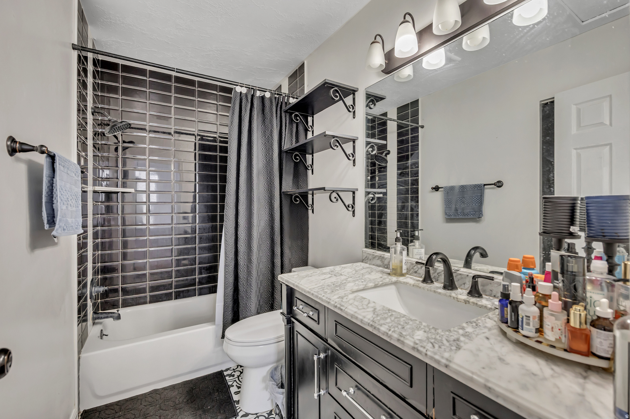 STONE CREEK - Residential