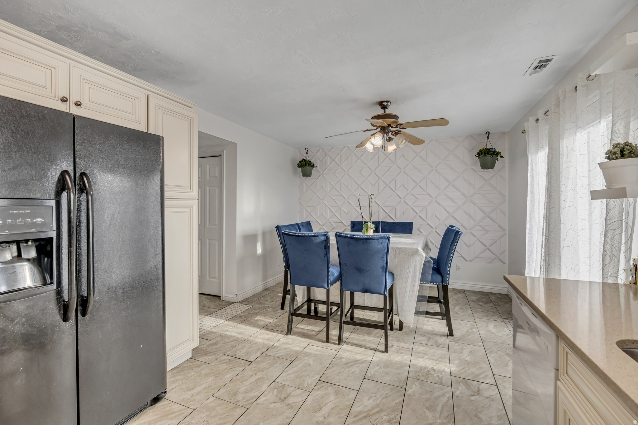 STONE CREEK - Residential