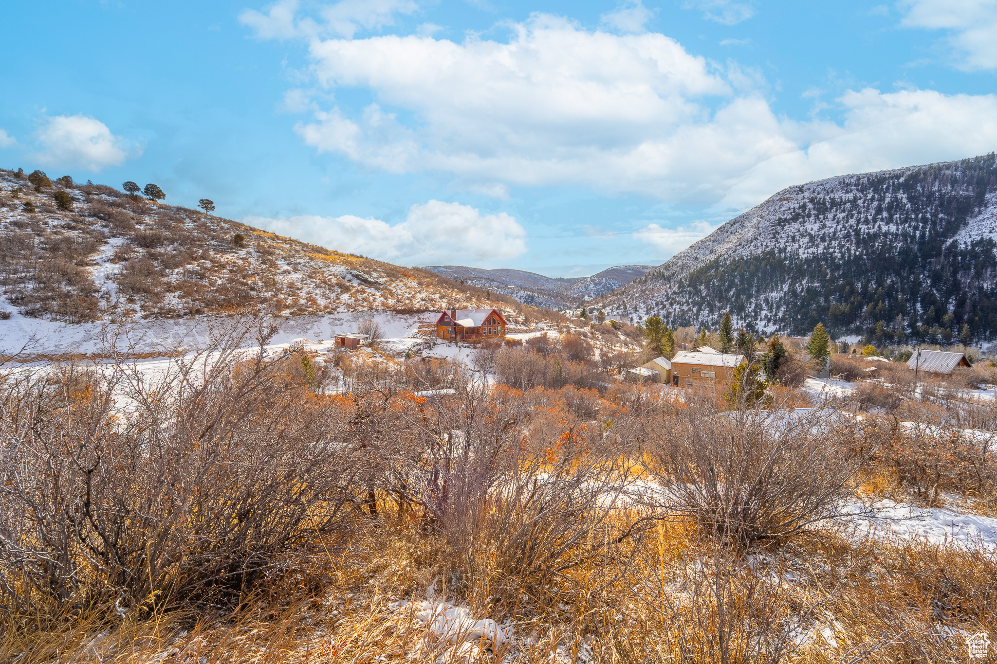 SAMAK ACRES - Land