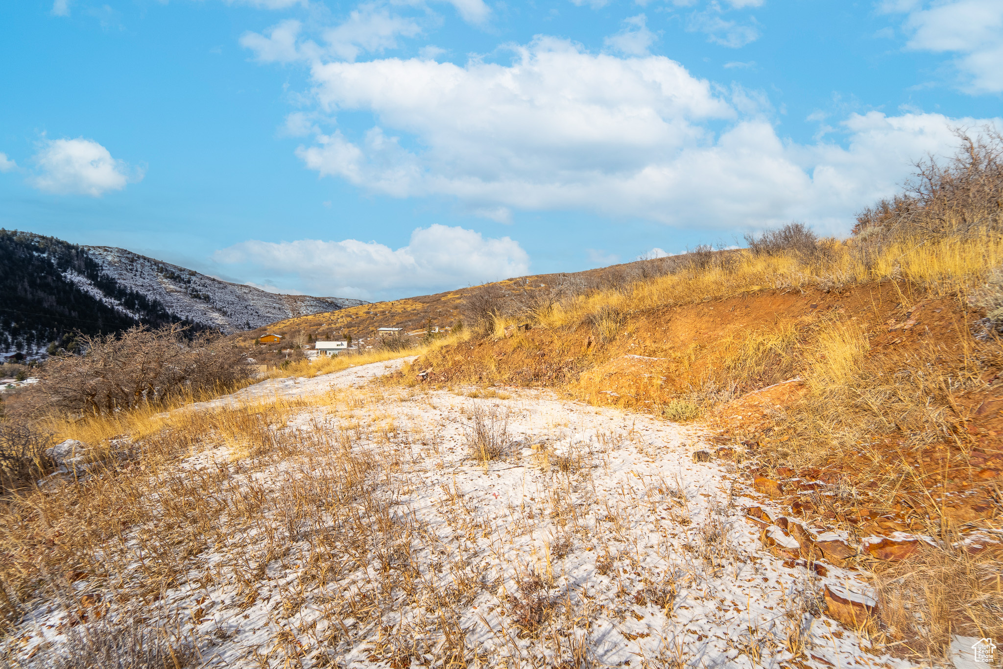 SAMAK ACRES - Land