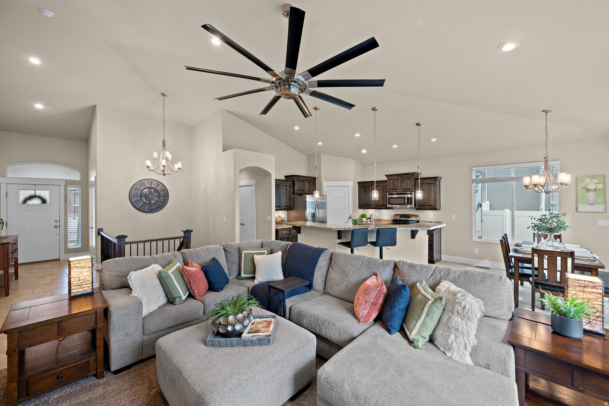 EAGLE RIDGE 2 - Residential