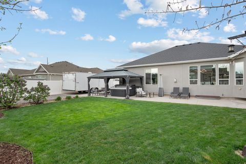 Tiny photo for 3274 N 280 W, Lehi, UT 84043 (MLS # 2147178)