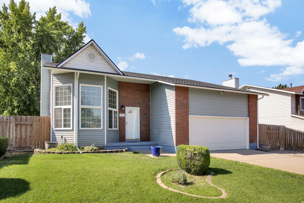 Photo of 2937 W 5700 S, Roy, UT 84067 (MLS # 2176341)