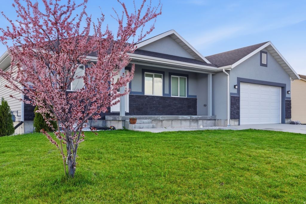 Photo of 556 E 1250 S, Garland, UT 84312 (MLS # 2148205)