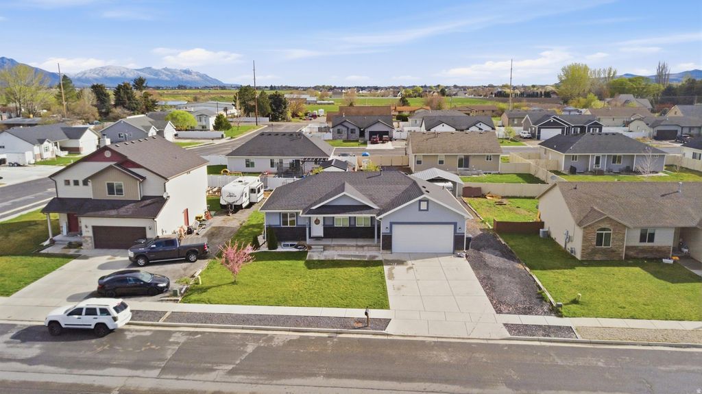Photo of 556 E 1250 S, Garland, UT 84312 (MLS # 2148205)