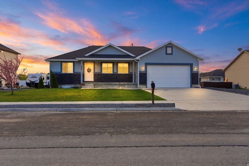 Photo of 556 E 1250 S, Garland, UT 84312 (MLS # 2148205)