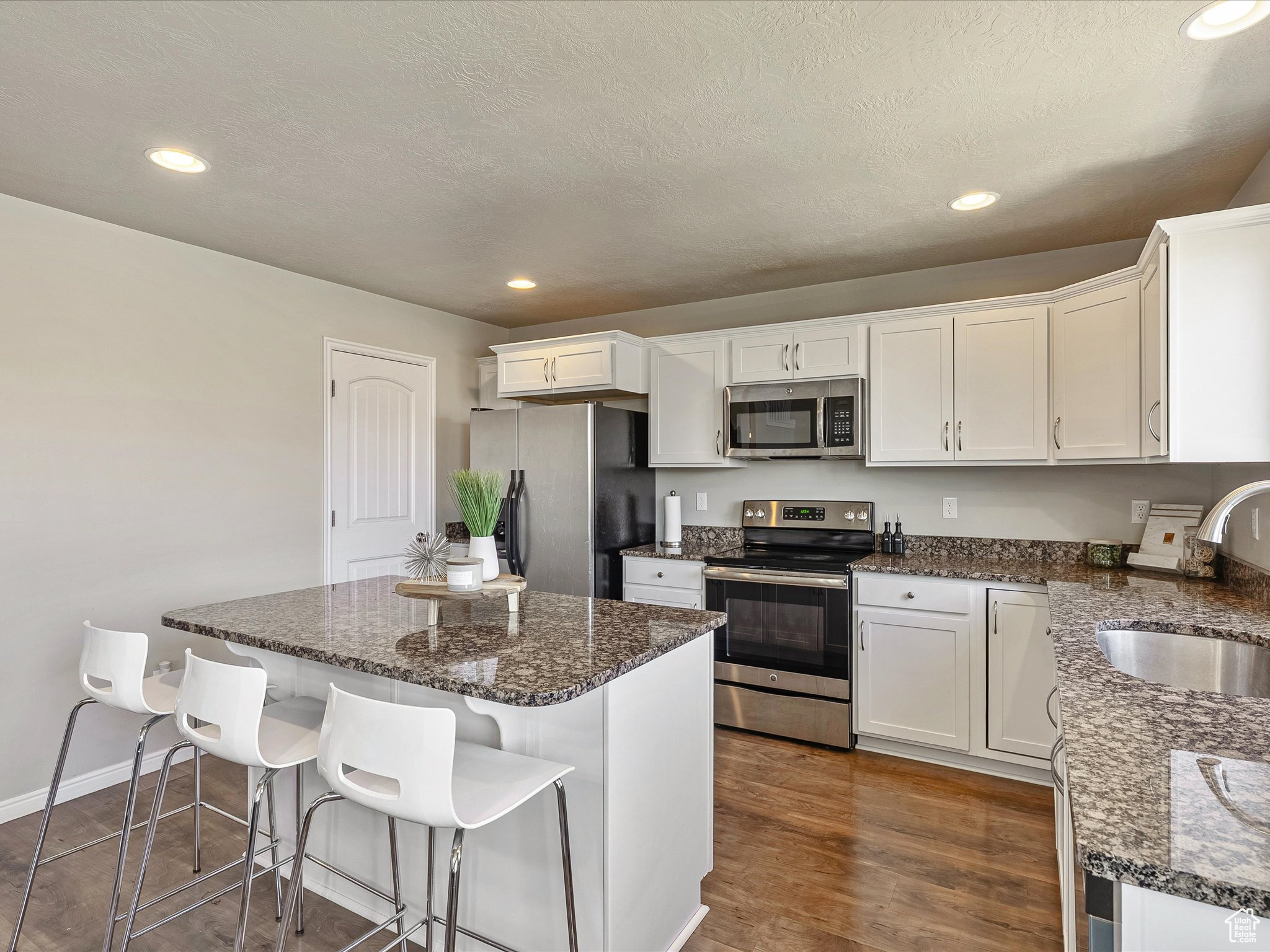 THE VILLAGE OF FOX HOLLOW - Residential