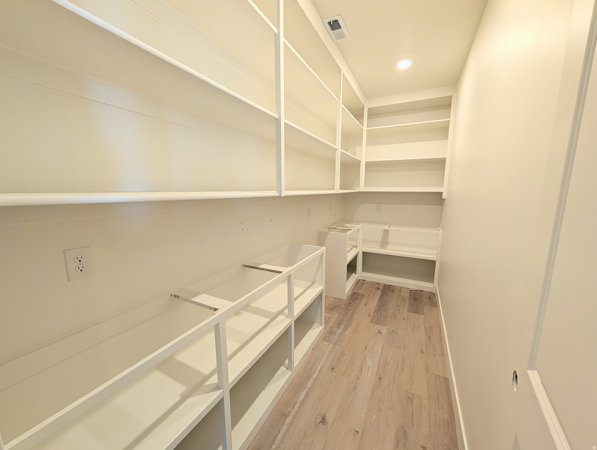 DAYBREAK - Residential