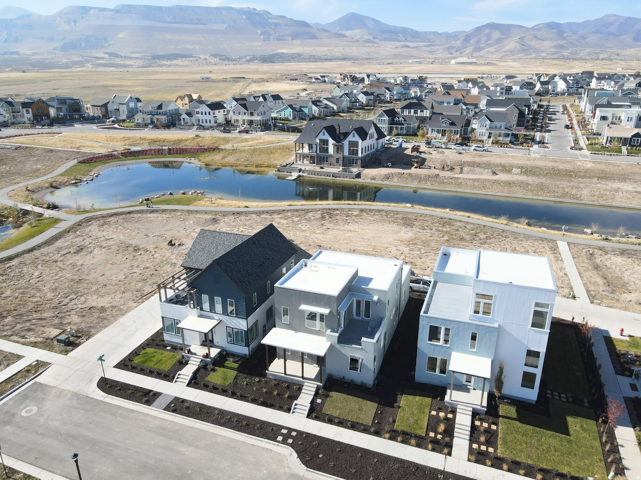 11378 S AQUA ST W 229