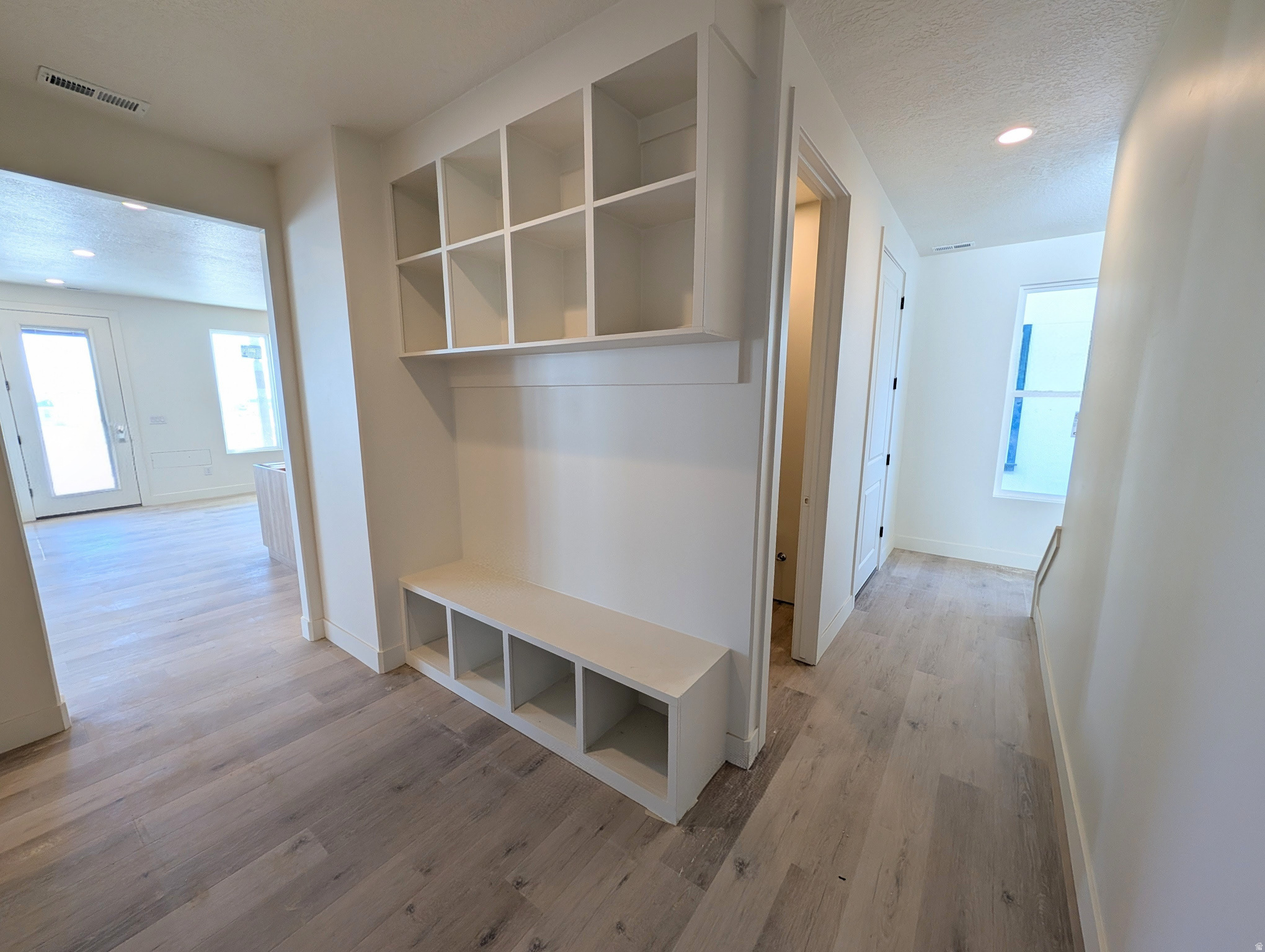 DAYBREAK - Residential