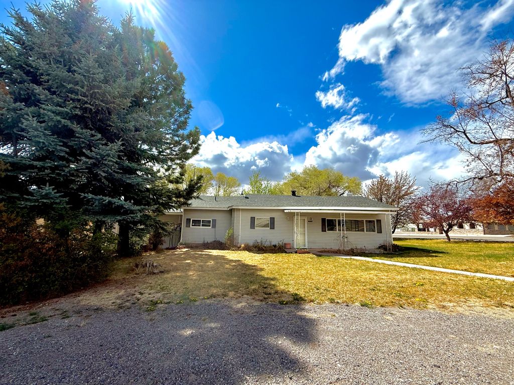 Photo of 20 S 200 W, Bicknell, UT 84715 (MLS # 2150482)