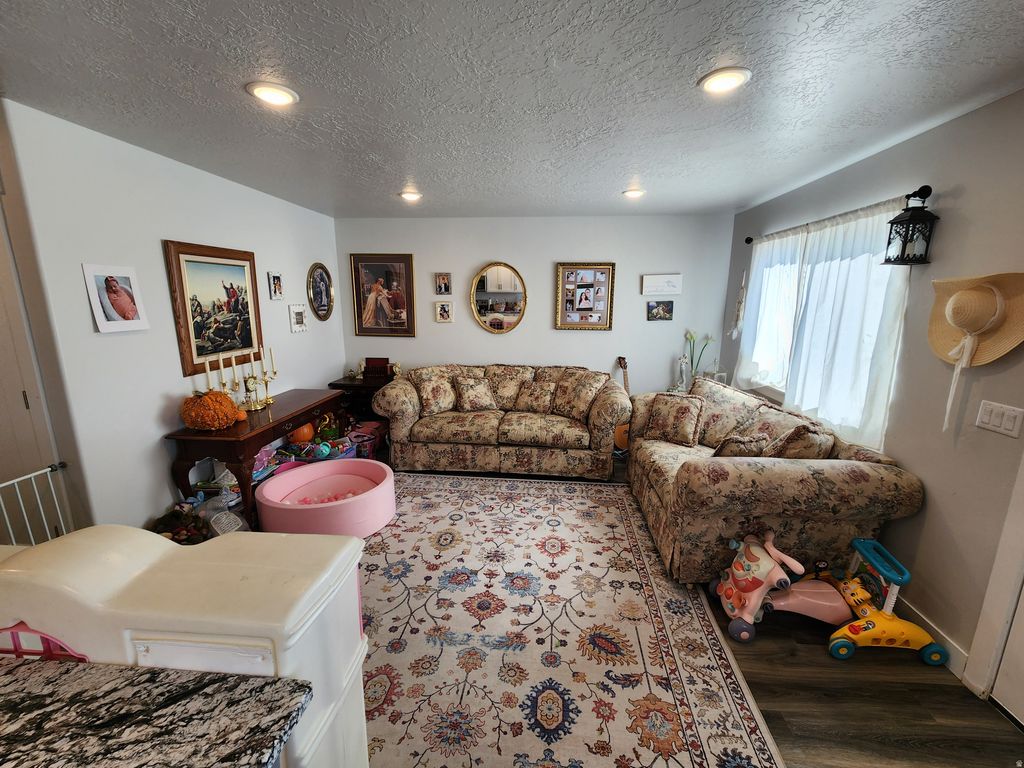 Photo of 430 E 625 S, Nephi, UT 84648 (MLS # 2122068)
