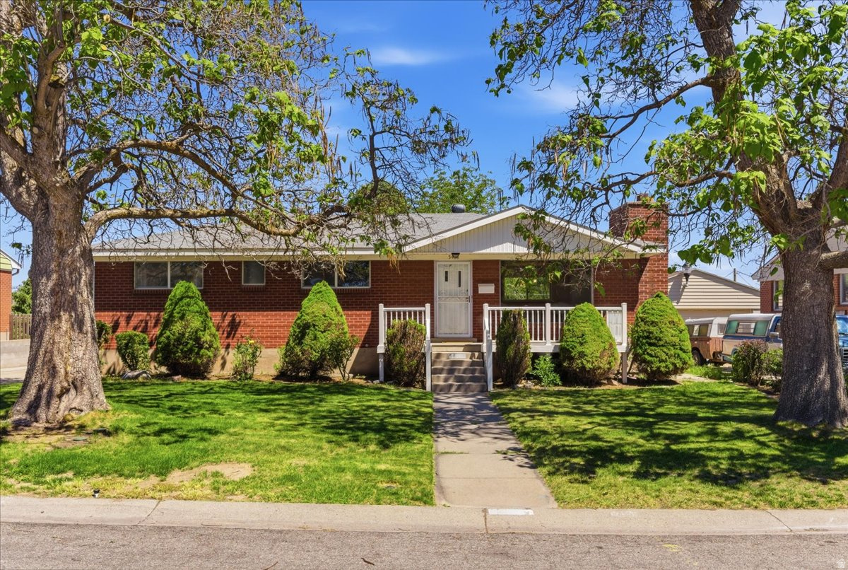AMANDA ACRES - Residential