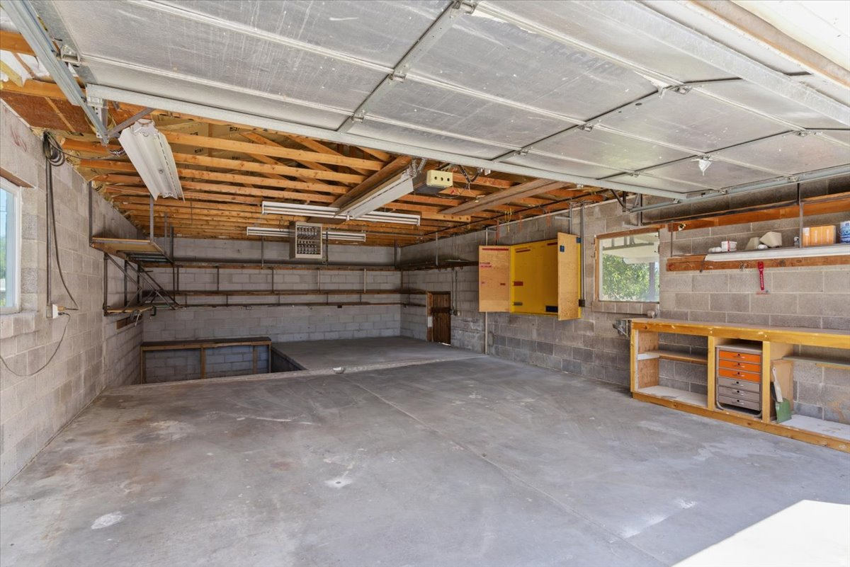AMANDA ACRES - Residential
