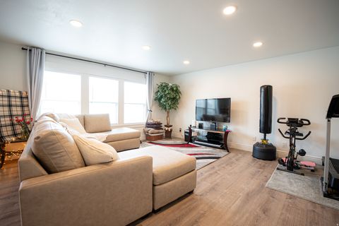 Tiny photo for 137 E SKYLINE DR S, Heber City, UT 84032 (MLS # 2149088)