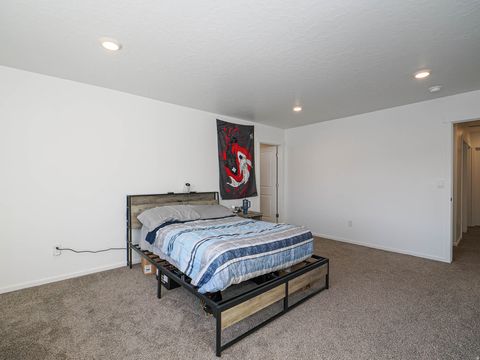 Tiny photo for 623 N SCUTTLEBUTT LN #2047, Saratoga Springs, UT 84043 (MLS # 2131029)