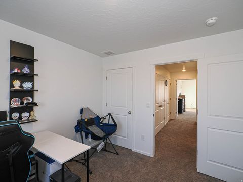 Tiny photo for 623 N SCUTTLEBUTT LN #2047, Saratoga Springs, UT 84043 (MLS # 2131029)