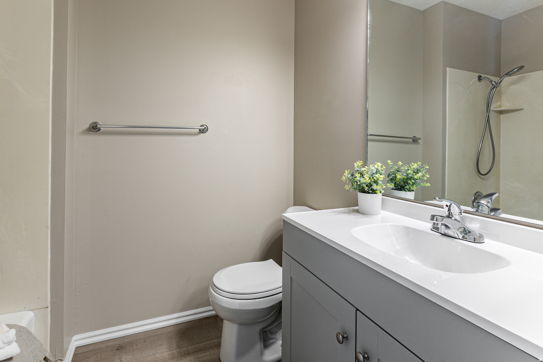 SUN HILLS - Residential