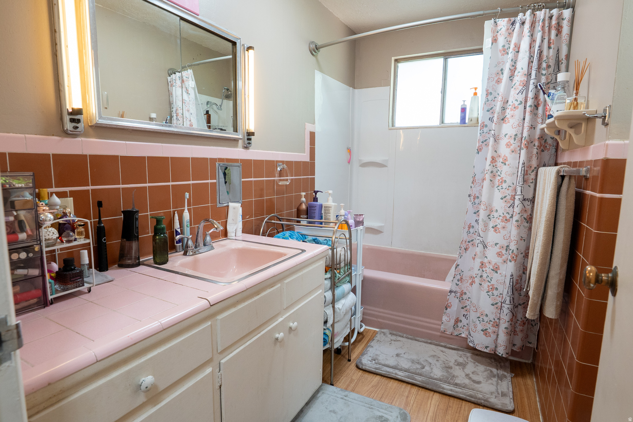 BLDG ASSN SUB - Residential