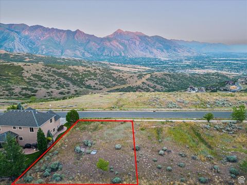 Photo of 15212 S EAGLE CREST DR #141, Draper, UT 84020 (MLS # 2011687)