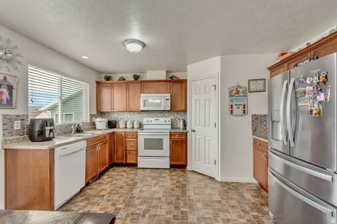 Tiny photo for 6146 W STILLRIDGE DR, West Valley City, UT 84128 (MLS # 2128211)