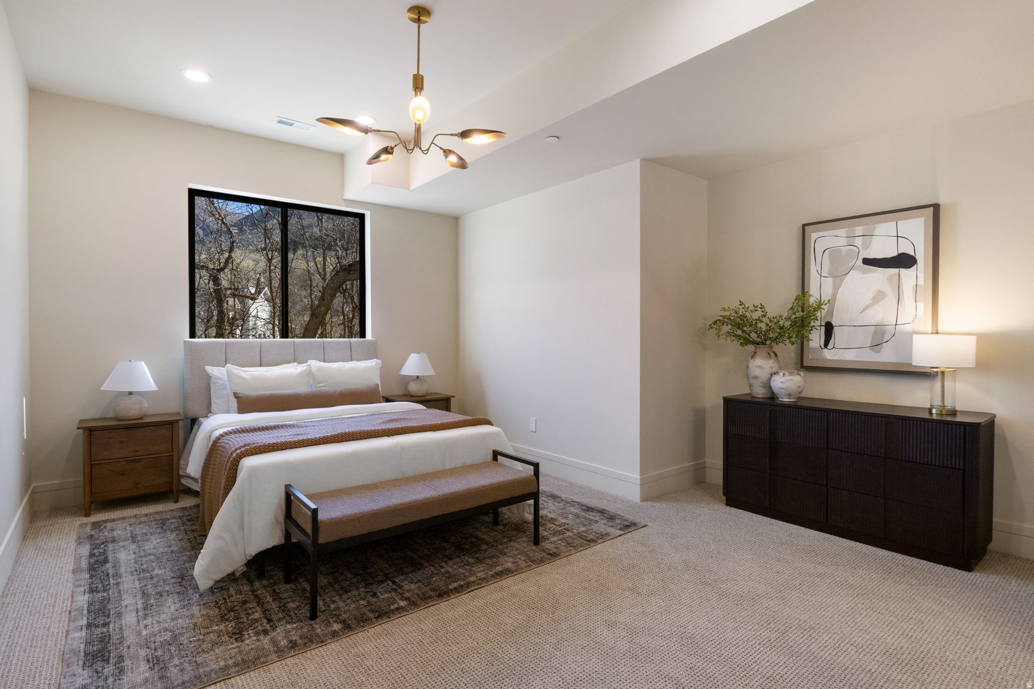 THOUSAND OAKS - Residential