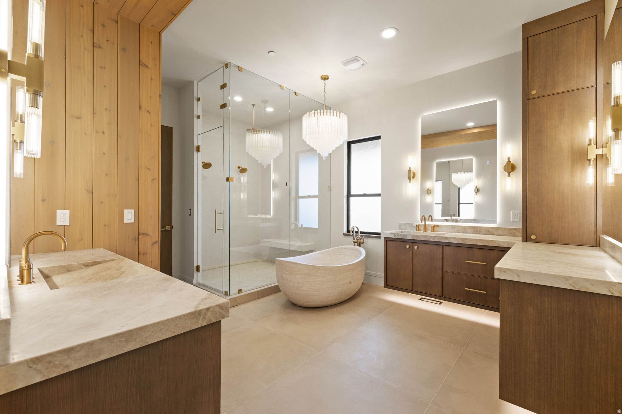 THOUSAND OAKS - Residential