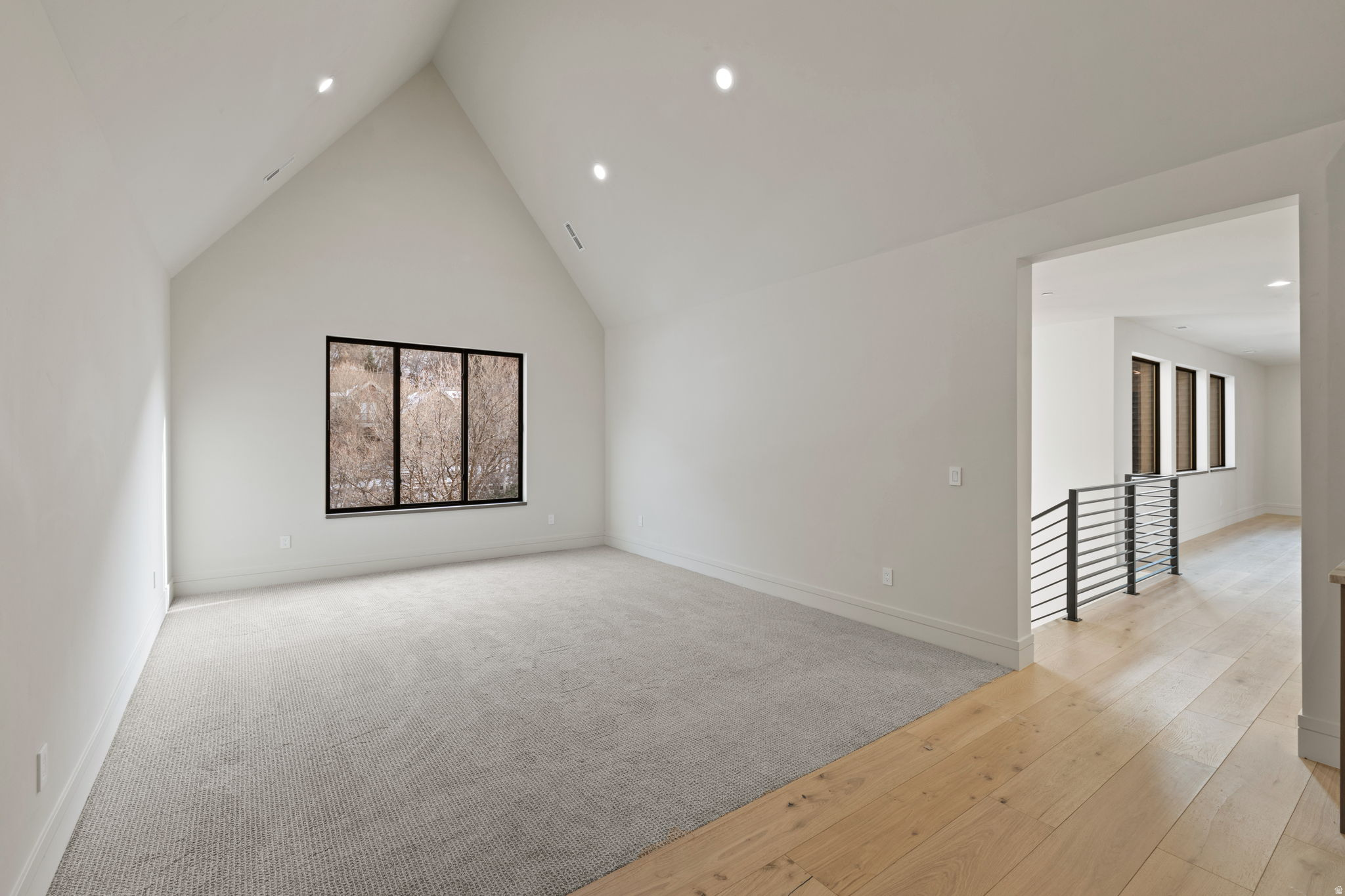 THOUSAND OAKS - Residential