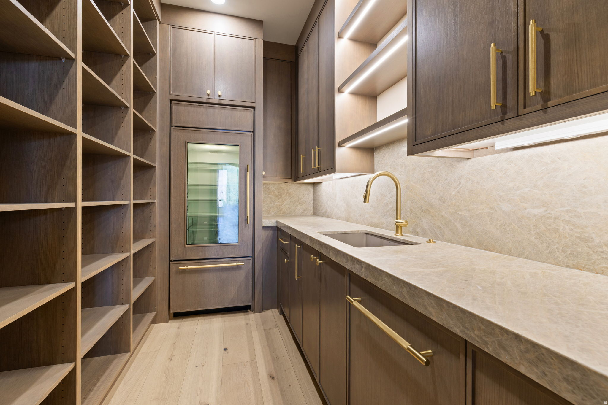 THOUSAND OAKS - Residential