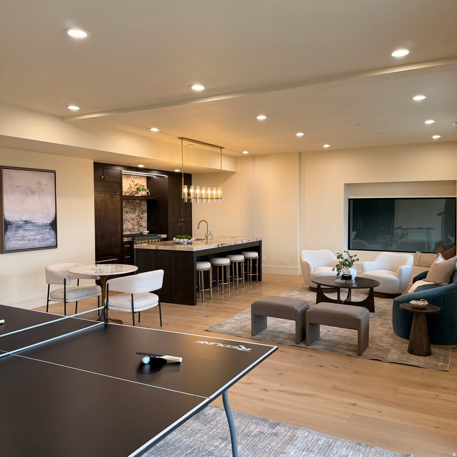 THOUSAND OAKS - Residential