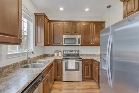 Tiny photo for 218 N 1280 W, Provo, UT 84601 (MLS # 2136396)