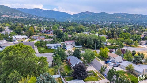 Tiny photo for 971 E 800 S, Bountiful, UT 84010 (MLS # 2178150)