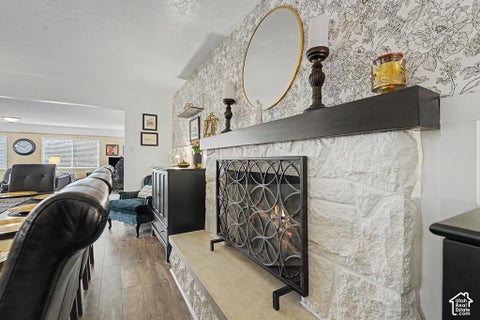 Tiny photo for 971 E 800 S, Bountiful, UT 84010 (MLS # 2178150)