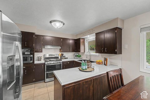 Tiny photo for 971 E 800 S, Bountiful, UT 84010 (MLS # 2178150)