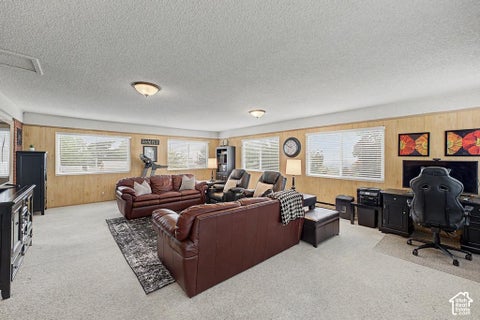 Tiny photo for 971 E 800 S, Bountiful, UT 84010 (MLS # 2178150)