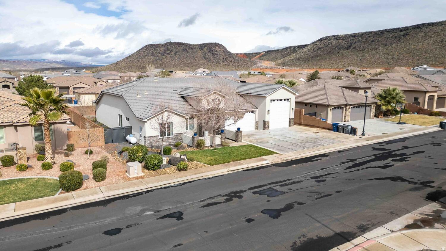 DIXIE SPRINGS D AMD & EXT - Residential