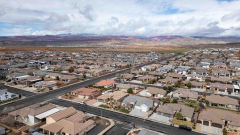 Tiny photo for 3350 W 2700 S, Hurricane, UT 84737 (MLS # 2140635)