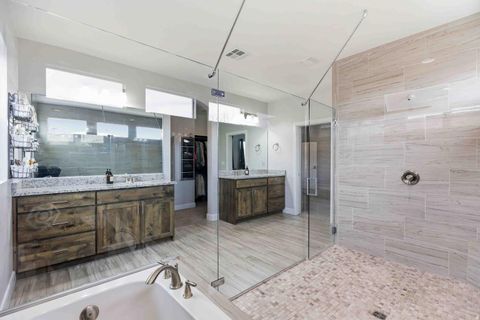 Tiny photo for 3350 W 2700 S, Hurricane, UT 84737 (MLS # 2140635)