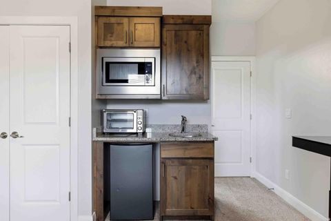Tiny photo for 3350 W 2700 S, Hurricane, UT 84737 (MLS # 2140635)