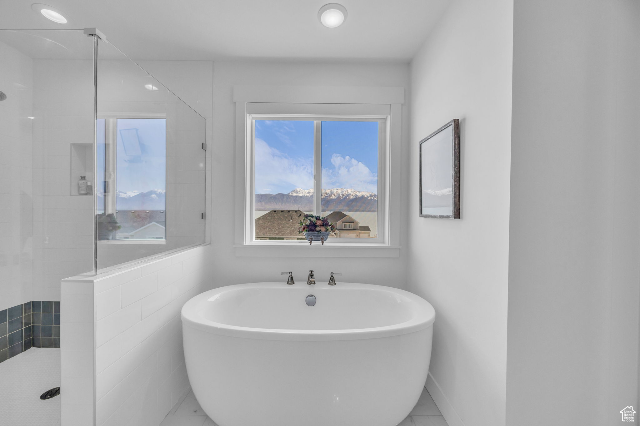 MALLARD BAY - Residential