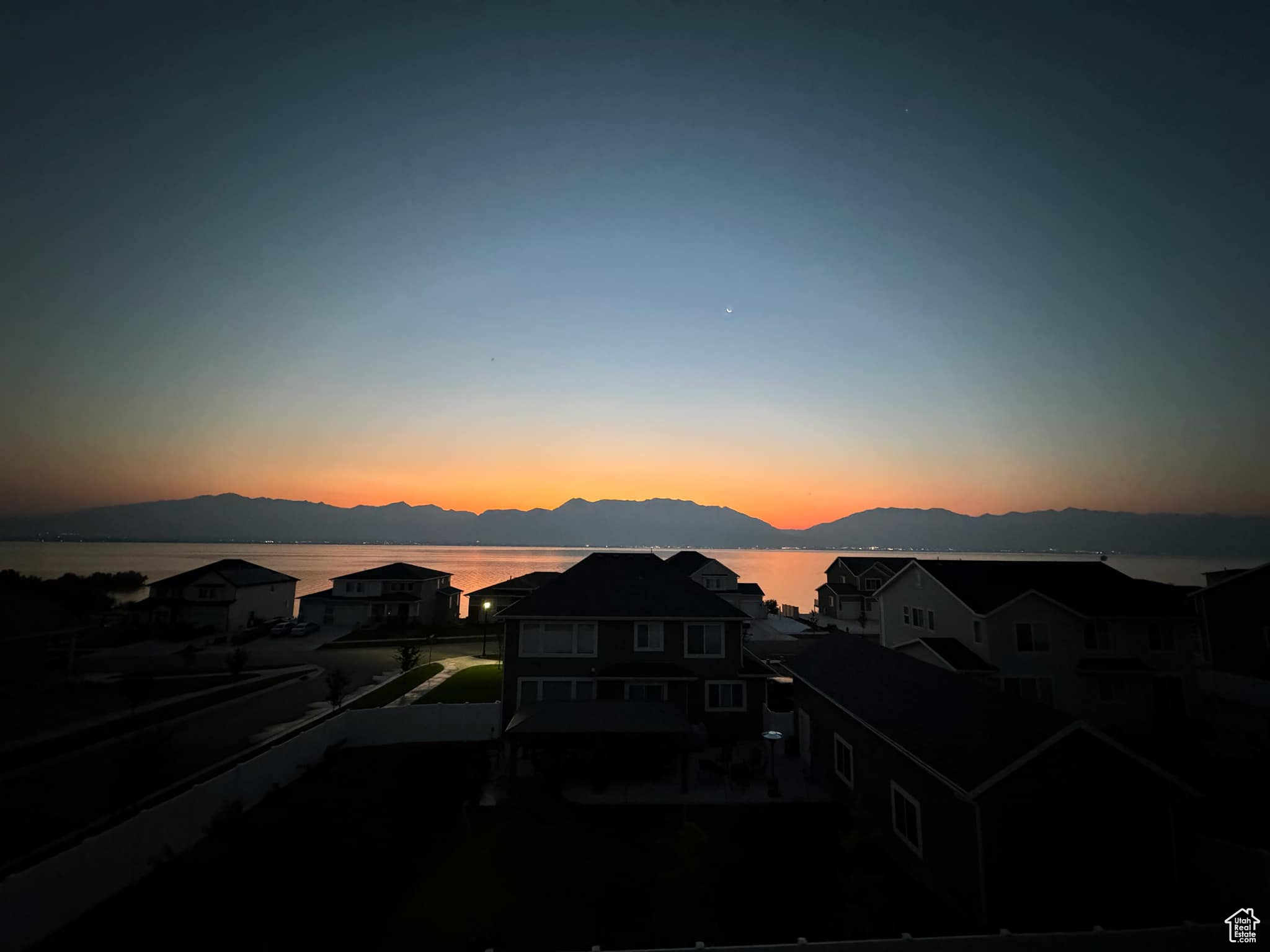 MALLARD BAY - Residential