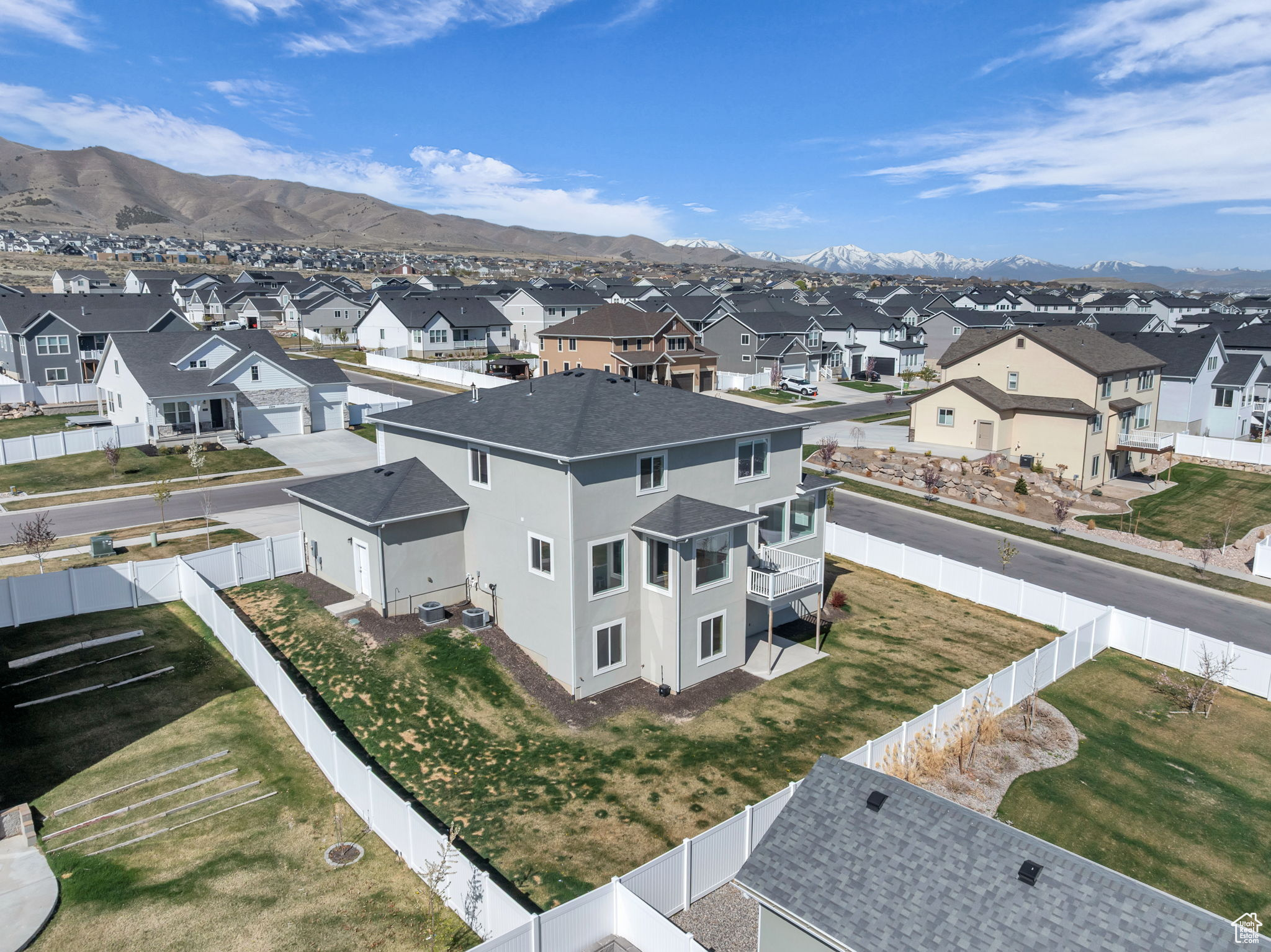 MALLARD BAY - Residential