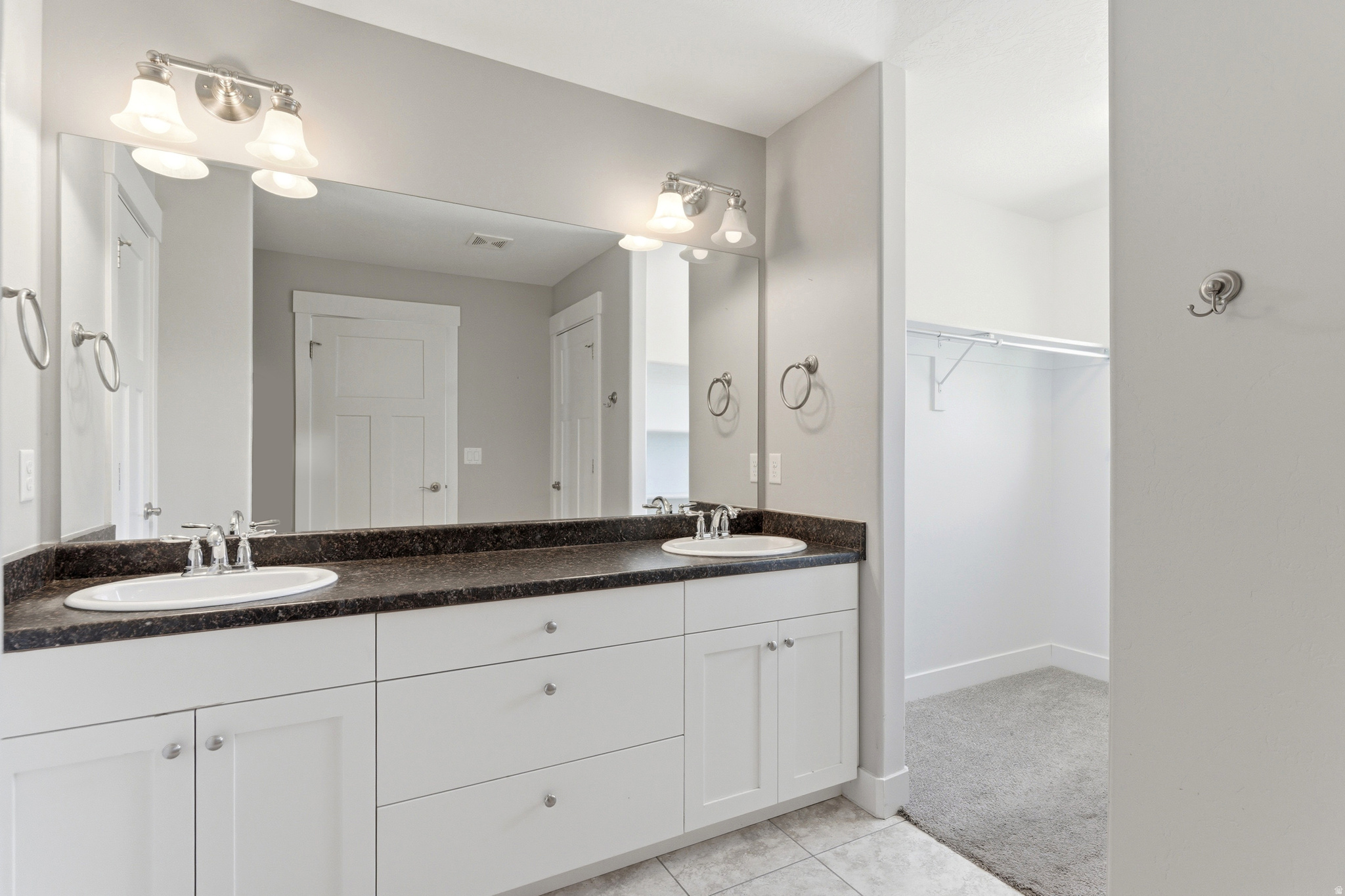 ASPEN SUMMIT AT SUNRIDGE HILLS - Residential