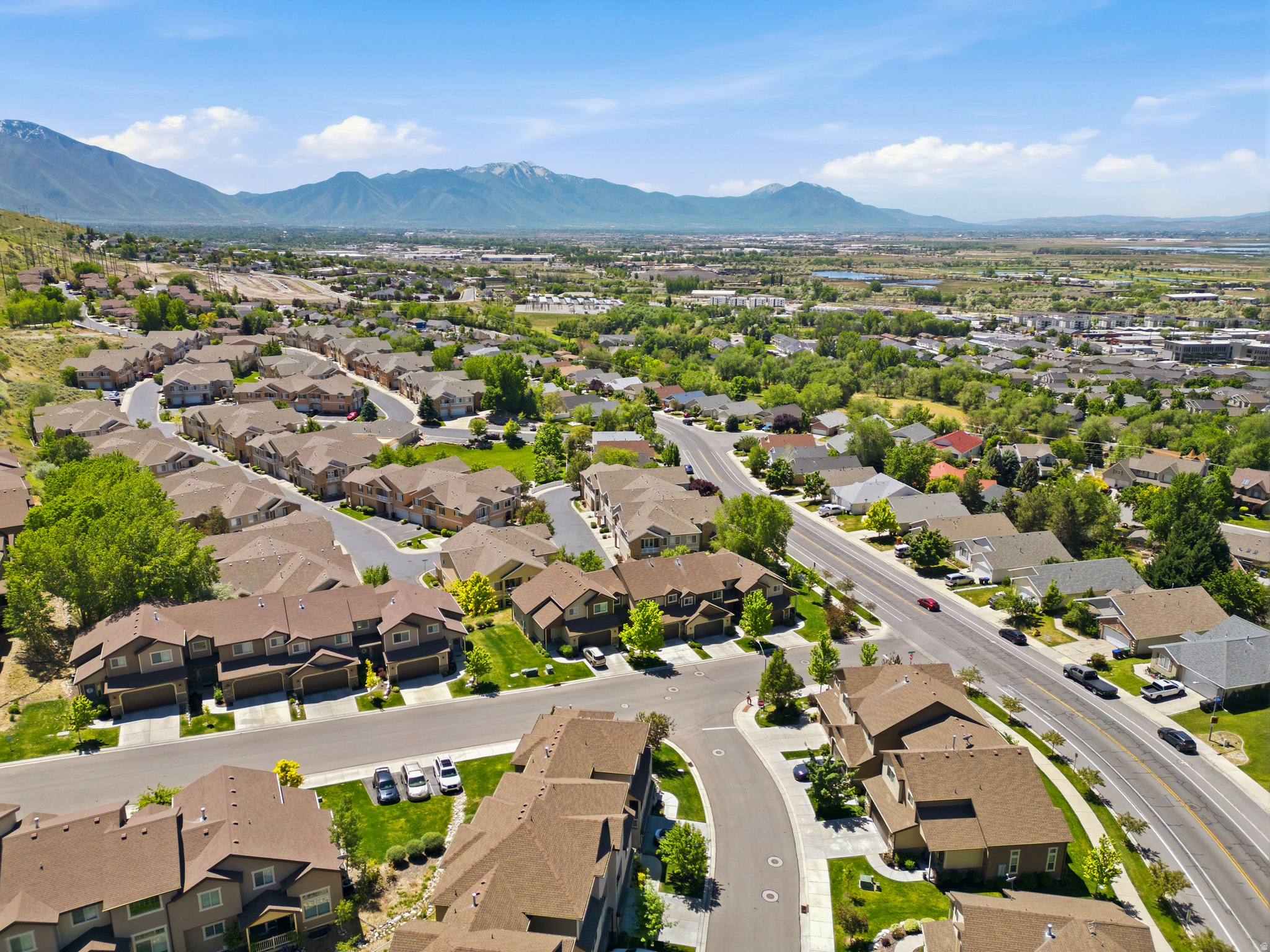 ASPEN SUMMIT AT SUNRIDGE HILLS - Residential