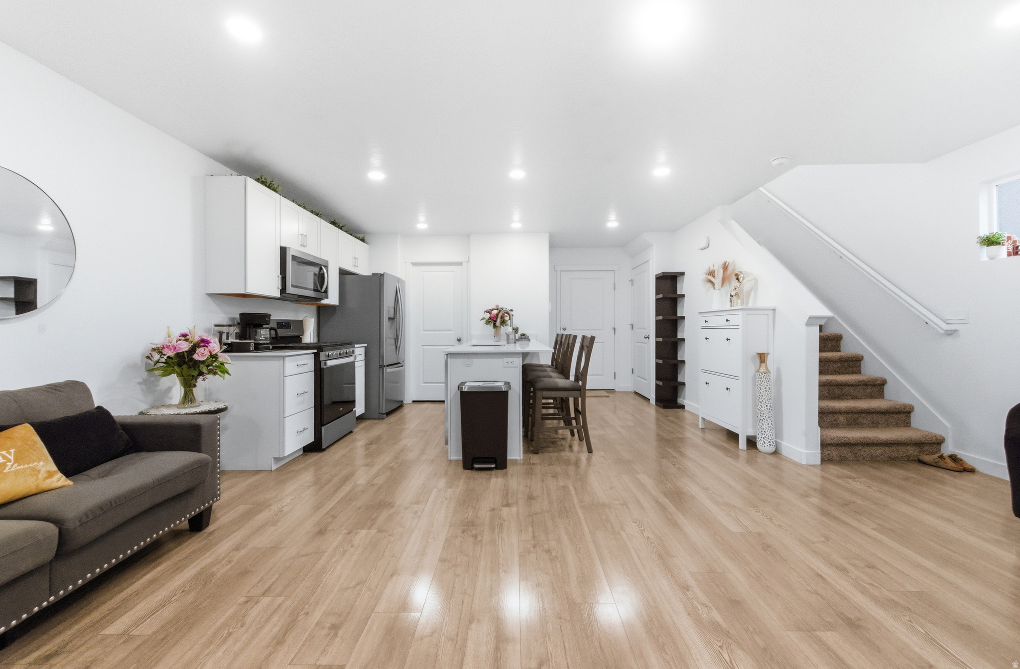 LITTLEVALLEYGATEWAY - Residential