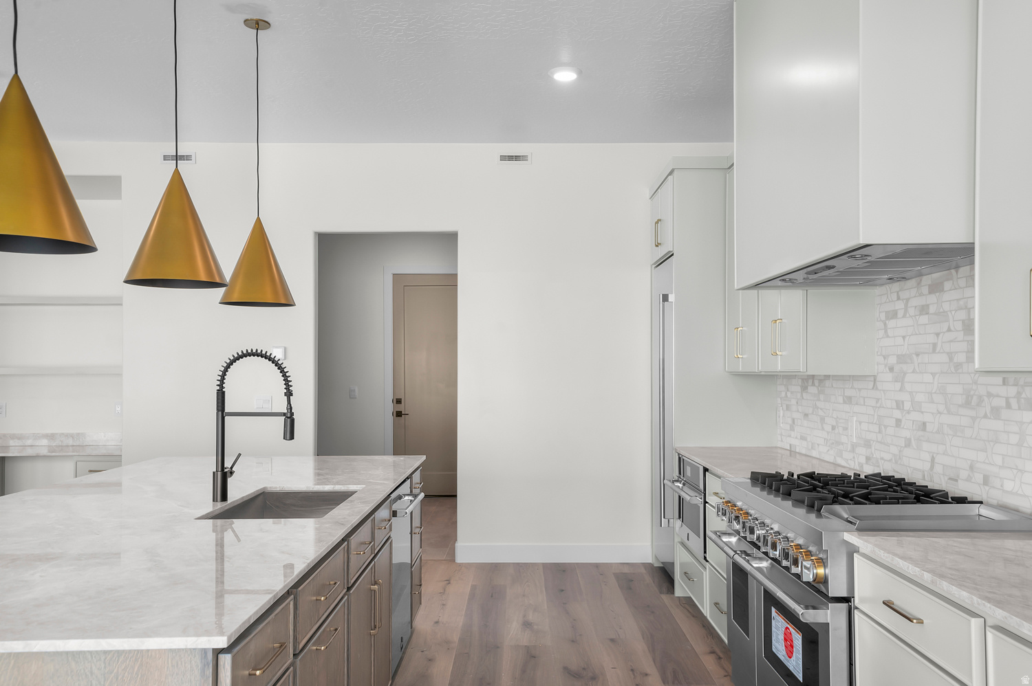 INVERNESS - Residential