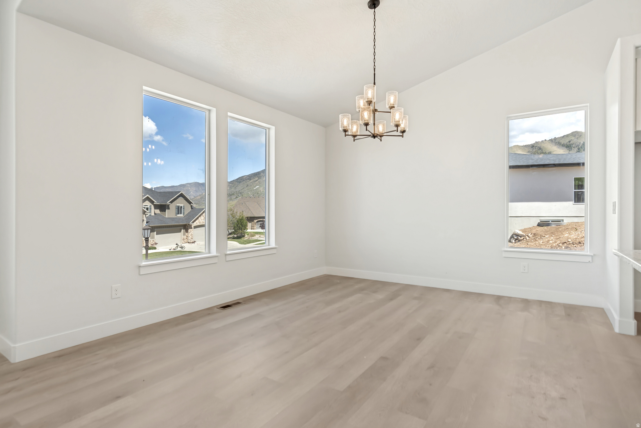 DEER HOLLOW PHS 7 - Residential